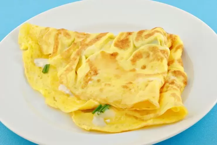 omlet sa sirom za prehranu bez ugljikohidrata