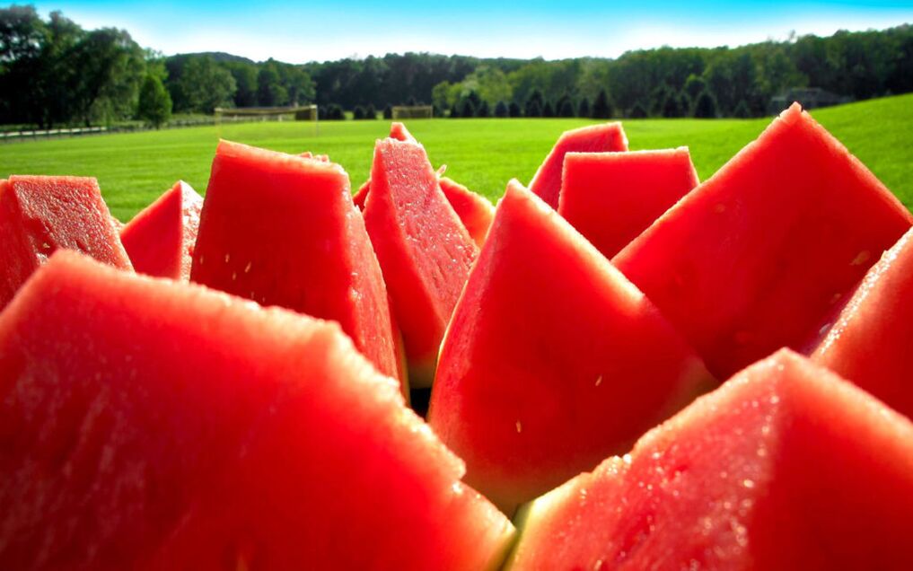 Sočne kriške lubenice pomoći će ukloniti toksine iz tijela