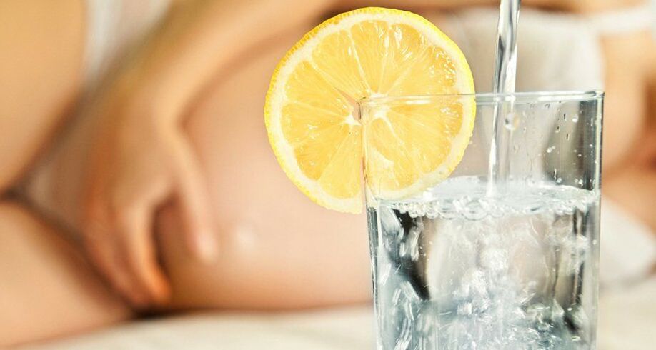 pravila za pijenje vode s limunom