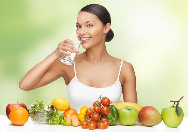 Načelo vodene prehrane je poštivanje režima pijenja, zajedno s upotrebom zdrave hrane